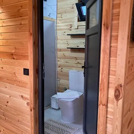 Baraqa Hoolbox Campingplads