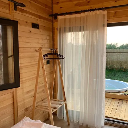 Campingplads Baraqa Hoolbox